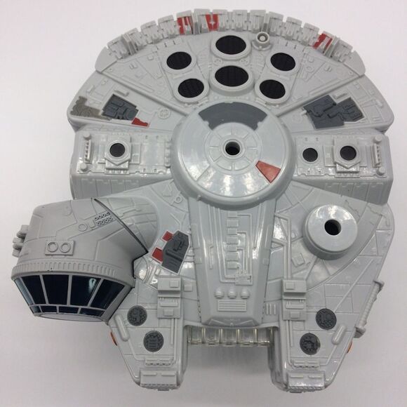 Star Wars Action 2011 Hasbro Millenium Falcon Spaceship w/Hidden Compartments - Picture 2 of 16